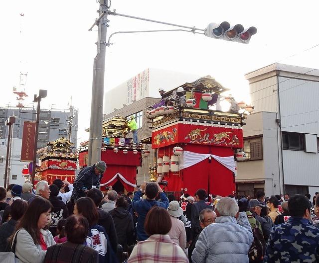 山車勢揃い.jpg