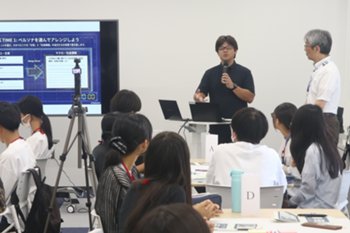8月7日模擬授業（連携企業：株式会社中電シーティーアイ）_1.JPG